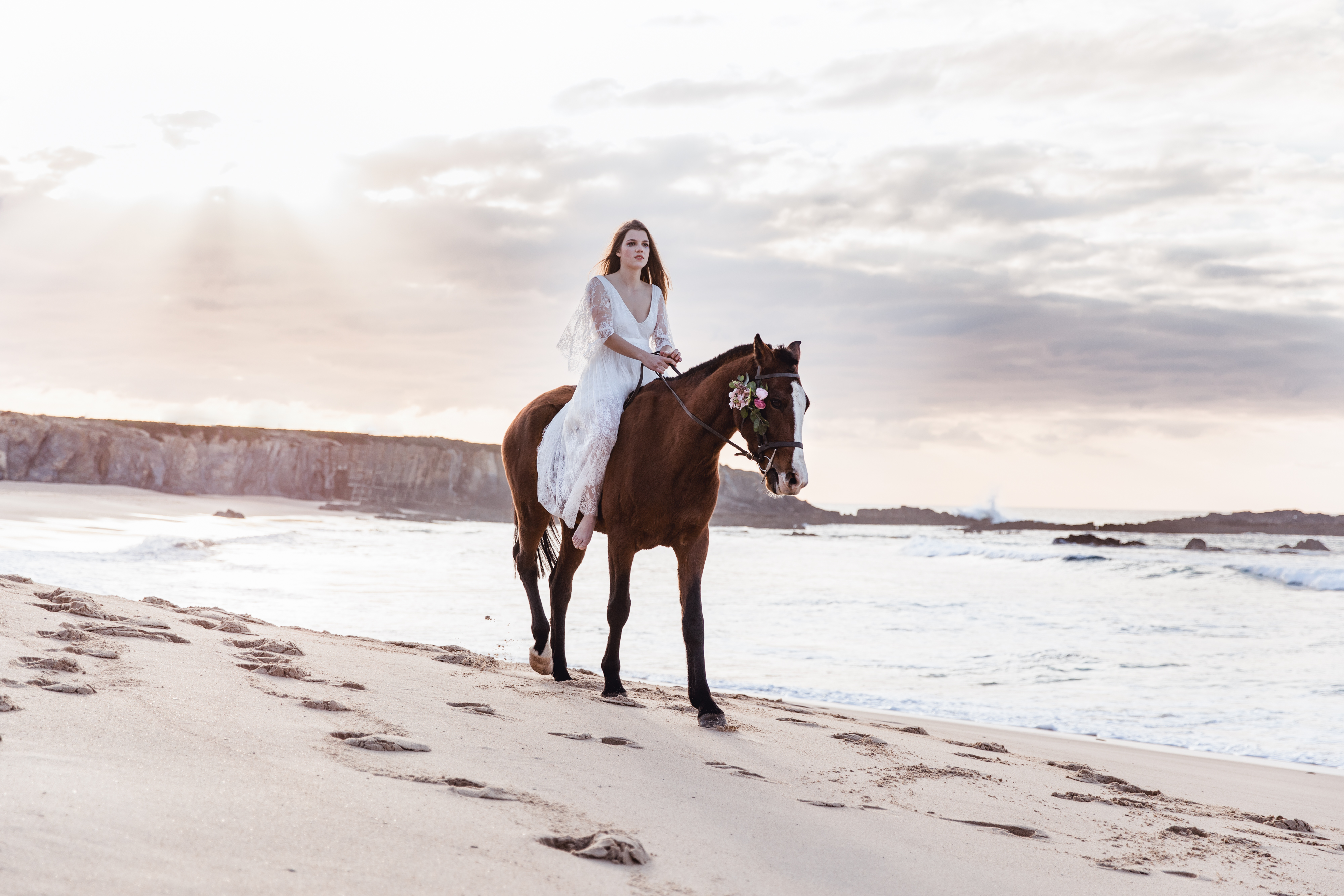 Vestidos de noiva românticos de Velvet Dress