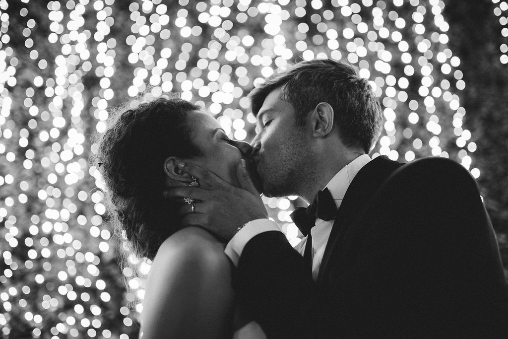 Alternative Chic Real Wedding by João de Medeiros.Pamela Leite