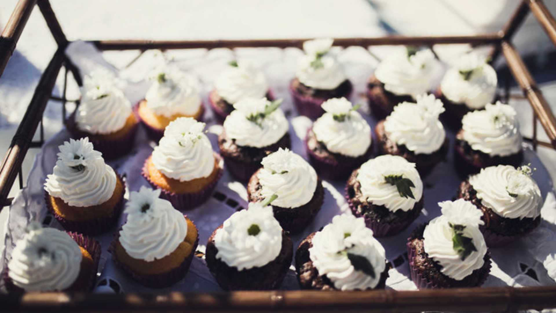 bolo de casamento cupcakes bolo de casamento cupcakes