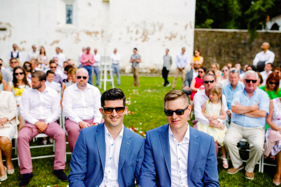 Alfresco destination wedding in Portugal by Lounge Fotografia