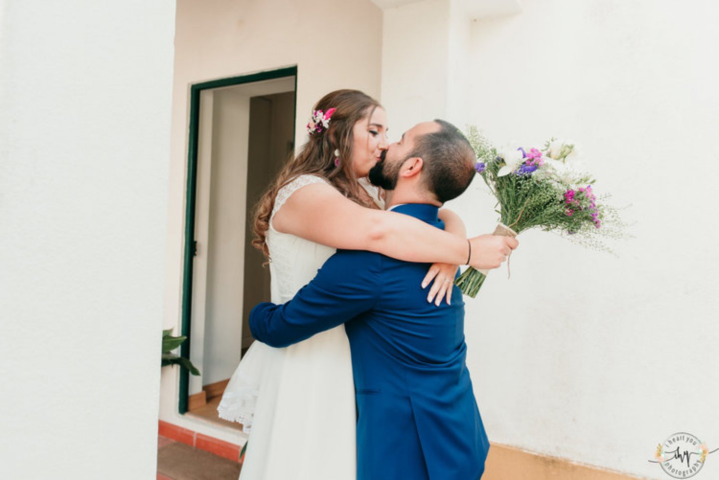 casamento rustico com cao de alianças